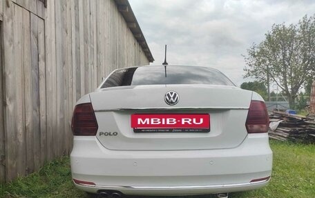 Volkswagen Polo VI (EU Market), 2017 год, 890 000 рублей, 3 фотография