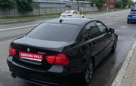 BMW 3 серия, 2011 год, 1 300 000 рублей, 5 фотография