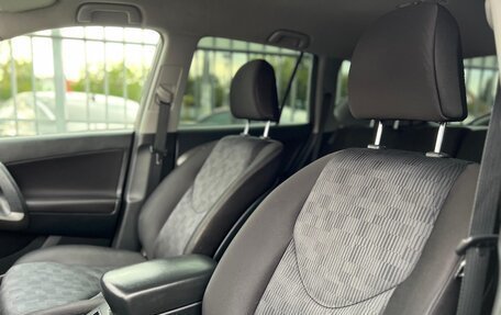 Toyota RAV4, 2010 год, 1 300 000 рублей, 10 фотография