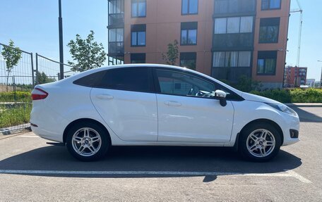 Ford Fiesta, 2015 год, 749 000 рублей, 5 фотография