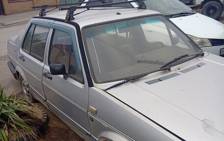 Volkswagen Jetta VI, 1984 год, 80 000 рублей, 2 фотография
