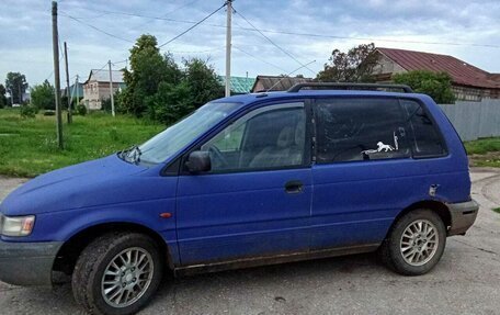 Mitsubishi Space Runner II, 1995 год, 85 000 рублей, 2 фотография