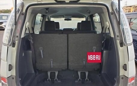 Toyota ISis I, 2014 год, 775 746 рублей, 11 фотография