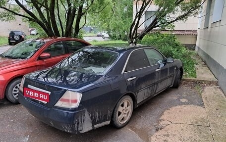Nissan Gloria XI, 2000 год, 470 000 рублей, 3 фотография