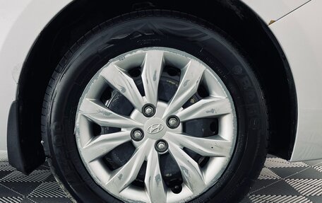 Hyundai Solaris II рестайлинг, 2017 год, 950 000 рублей, 10 фотография