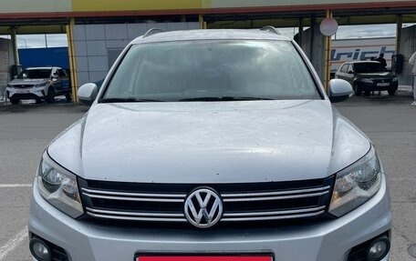 Volkswagen Tiguan I, 2011 год, 1 300 000 рублей, 2 фотография