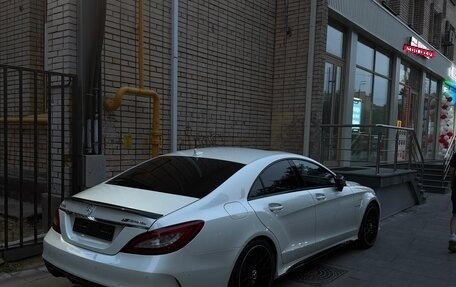 Mercedes-Benz CLS AMG, 2015 год, 3 800 000 рублей, 2 фотография