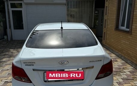 Hyundai Solaris II рестайлинг, 2015 год, 980 000 рублей, 6 фотография