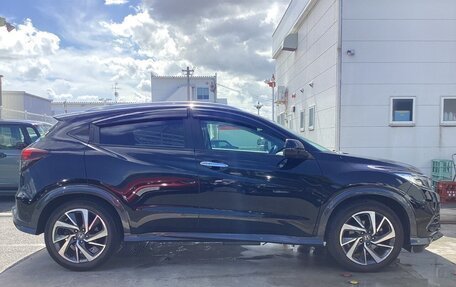 Honda Vezel, 2021 год, 1 397 000 рублей, 4 фотография