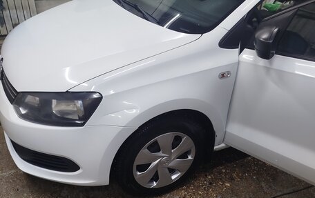 Volkswagen Polo VI (EU Market), 2014 год, 750 000 рублей, 2 фотография