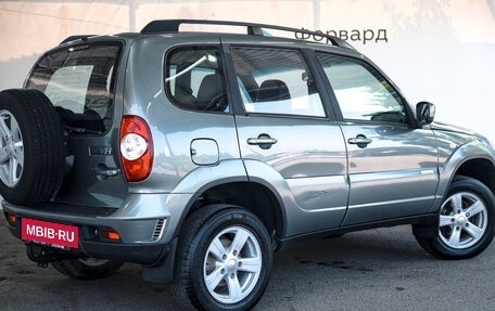 Chevrolet Niva I рестайлинг, 2013 год, 550 000 рублей, 3 фотография