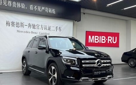 Mercedes-Benz GLB, 2022 год, 2 330 000 рублей, 1 фотография