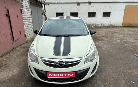 Opel Corsa D, 2011 год, 700 000 рублей, 1 фотография