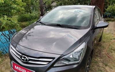 Hyundai Solaris II рестайлинг, 2015 год, 990 000 рублей, 1 фотография