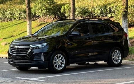 Chevrolet Equinox III, 2022 год, 1 740 000 рублей, 1 фотография