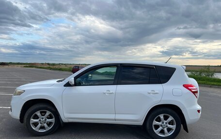 Toyota RAV4, 2011 год, 1 650 000 рублей, 8 фотография