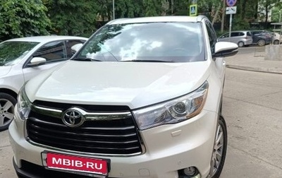 Toyota Highlander III, 2015 год, 3 800 000 рублей, 1 фотография