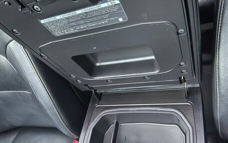 Toyota Land Cruiser 200, 2013 год, 3 550 000 рублей, 13 фотография