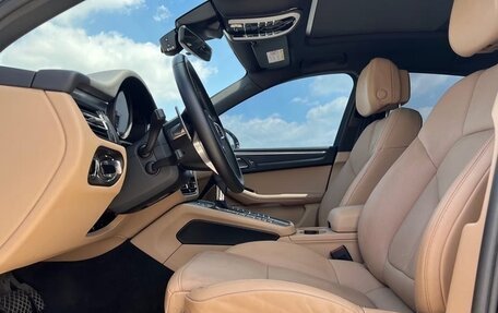 Porsche Macan I рестайлинг, 2021 год, 4 400 000 рублей, 6 фотография