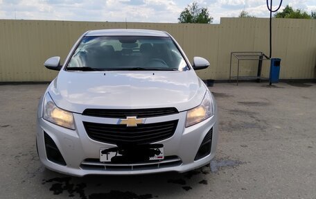 Chevrolet Cruze II, 2013 год, 720 000 рублей, 2 фотография