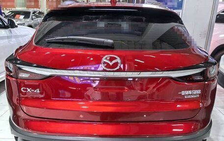 Mazda CX-4, 2022 год, 2 100 000 рублей, 4 фотография