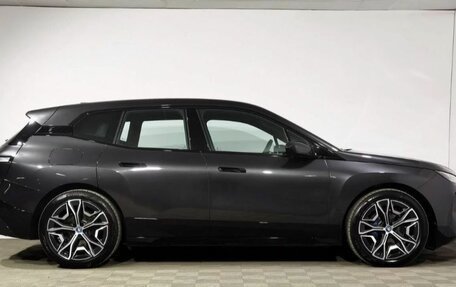 BMW iX, 2022 год, 6 390 000 рублей, 6 фотография