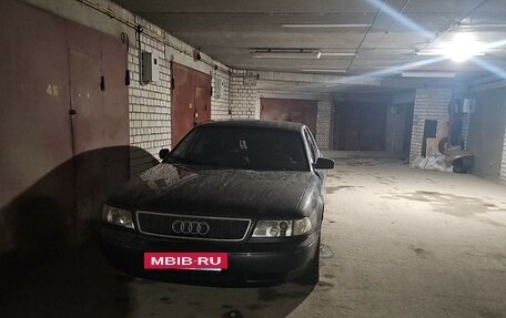 Audi A8, 1997 год, 850 000 рублей, 2 фотография