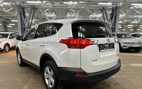 Toyota RAV4, 2013 год, 1 790 000 рублей, 6 фотография