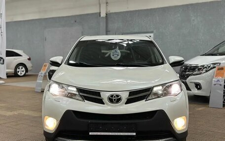 Toyota RAV4, 2013 год, 1 790 000 рублей, 2 фотография