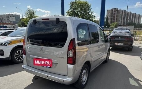 Peugeot Partner II рестайлинг 2, 2018 год, 1 999 000 рублей, 3 фотография