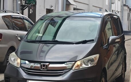 Honda Freed I, 2016 год, 1 340 000 рублей, 1 фотография