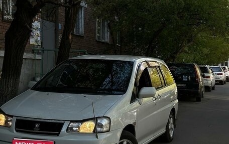 Nissan Liberty, 2000 год, 400 000 рублей, 1 фотография