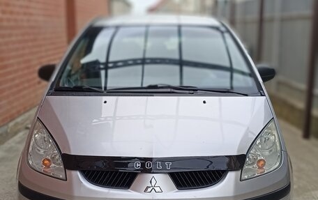 Mitsubishi Colt VI рестайлинг, 2005 год, 450 000 рублей, 1 фотография
