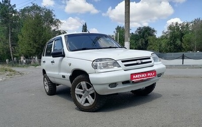 Chevrolet Niva I рестайлинг, 2003 год, 385 000 рублей, 1 фотография