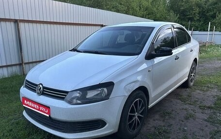 Volkswagen Polo VI (EU Market), 2014 год, 650 000 рублей, 1 фотография