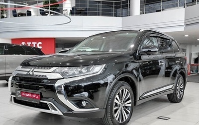 Mitsubishi Outlander III рестайлинг 3, 2019 год, 2 790 000 рублей, 1 фотография