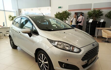 Ford Fiesta, 2016 год, 853 000 рублей, 3 фотография