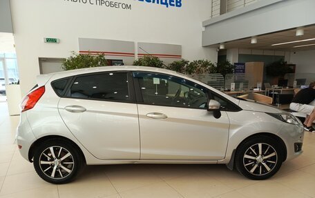 Ford Fiesta, 2016 год, 853 000 рублей, 4 фотография
