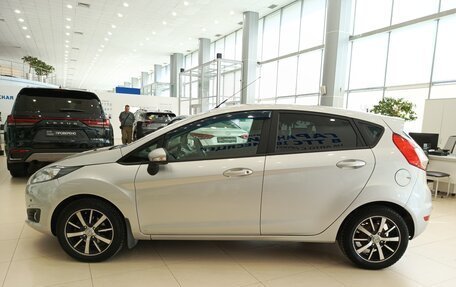 Ford Fiesta, 2016 год, 853 000 рублей, 8 фотография
