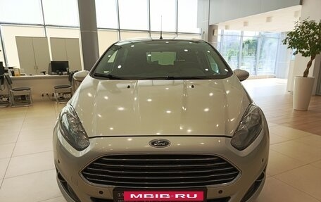 Ford Fiesta, 2016 год, 853 000 рублей, 2 фотография