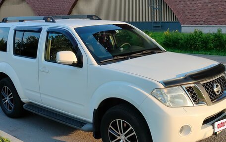 Nissan Pathfinder, 2013 год, 1 600 000 рублей, 5 фотография