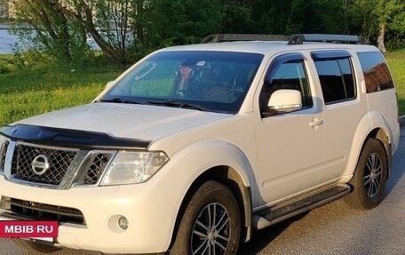 Nissan Pathfinder, 2013 год, 1 600 000 рублей, 6 фотография