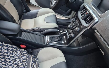 Volvo V40 Cross Country I, 2019 год, 2 450 000 рублей, 4 фотография