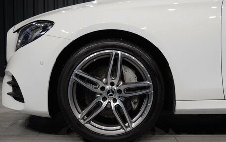 Mercedes-Benz E-Класс, 2018 год, 3 490 000 рублей, 12 фотография