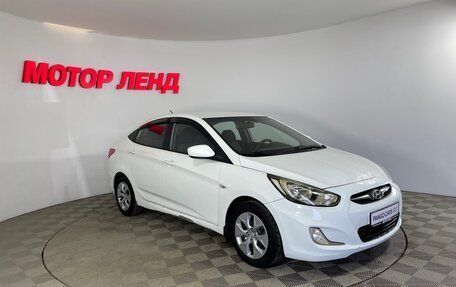 Hyundai Solaris II рестайлинг, 2011 год, 651 000 рублей, 3 фотография