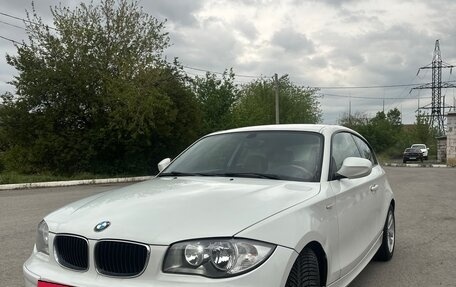 BMW 1 серия, 2010 год, 930 000 рублей, 2 фотография
