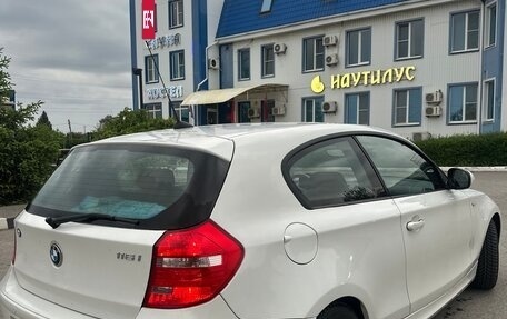 BMW 1 серия, 2010 год, 930 000 рублей, 6 фотография