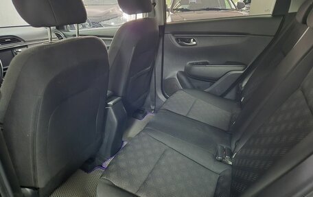 KIA Rio IV, 2019 год, 1 249 000 рублей, 8 фотография