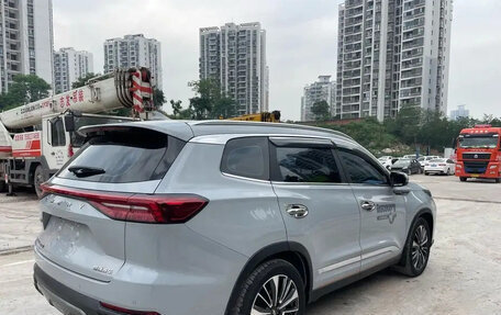 Chery Tiggo 8 Pro, 2021 год, 1 590 000 рублей, 4 фотография