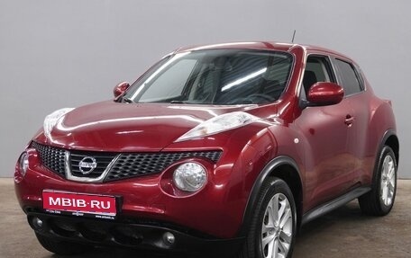 Nissan Juke II, 2011 год, 910 000 рублей, 1 фотография